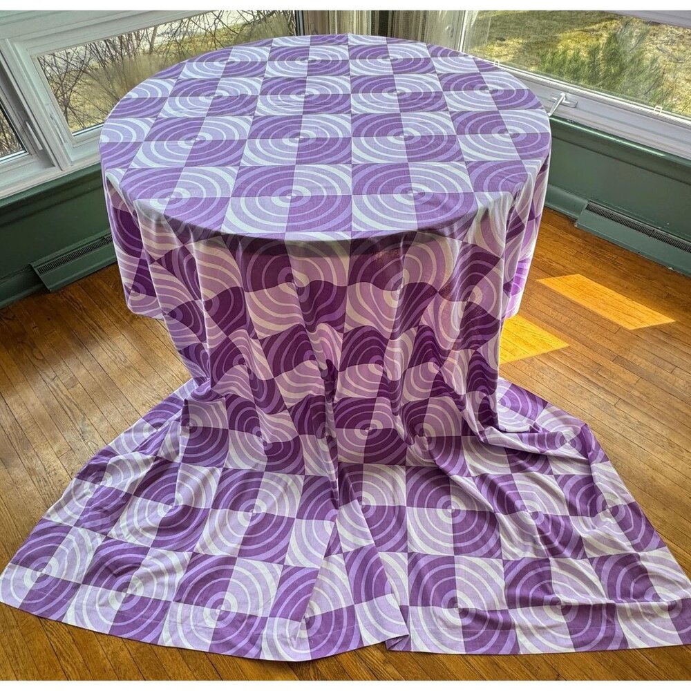 Vintage 1970s flat/top sheet, purple circles geometric pattern, full/double size